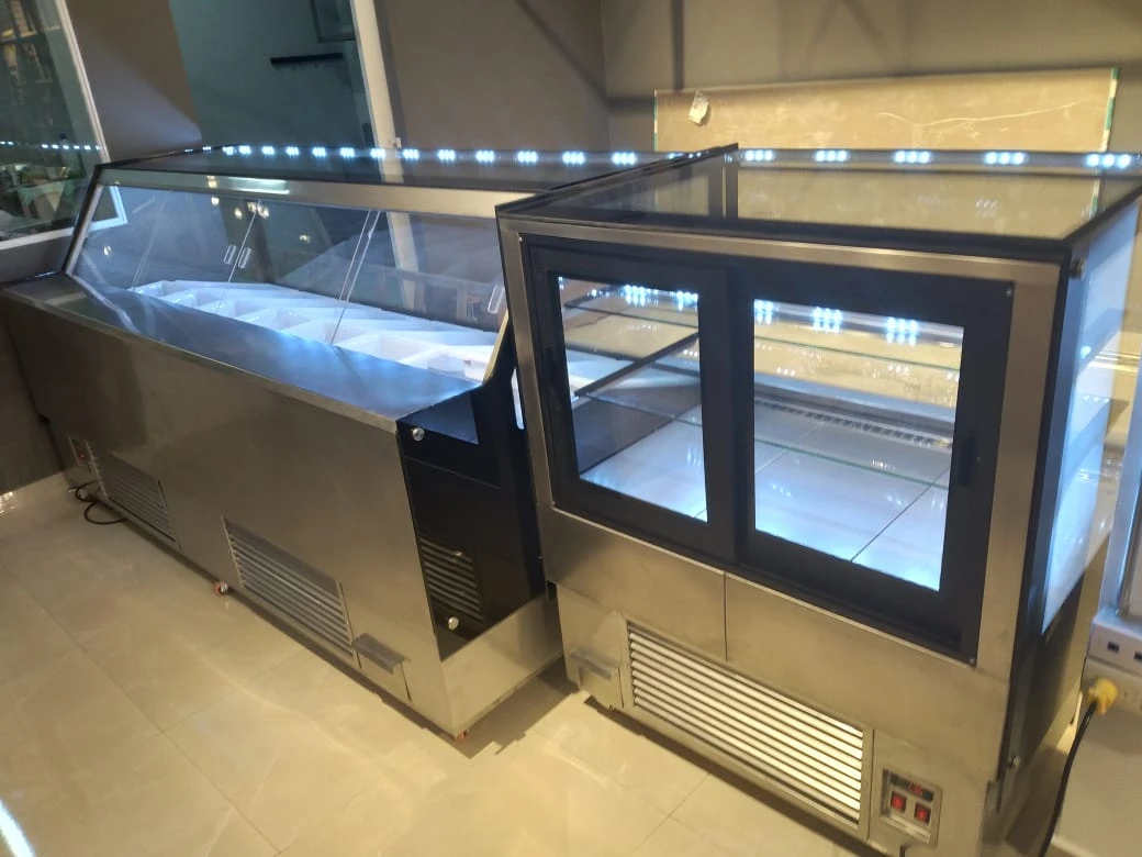 Diseño de Vitrina Expositora refrigerada para postres